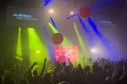 Jo Whiley - 90's Anthems