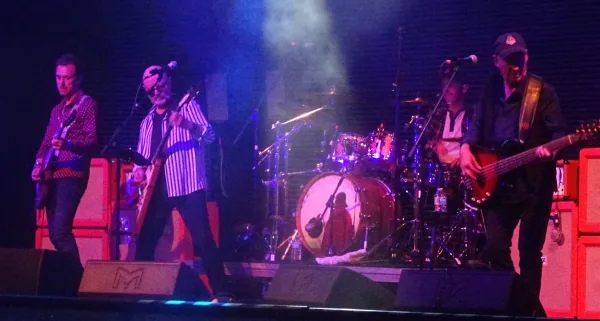 Wishbone Ash - Hardwicke Circus