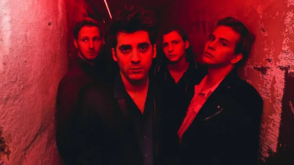 Circa Waves